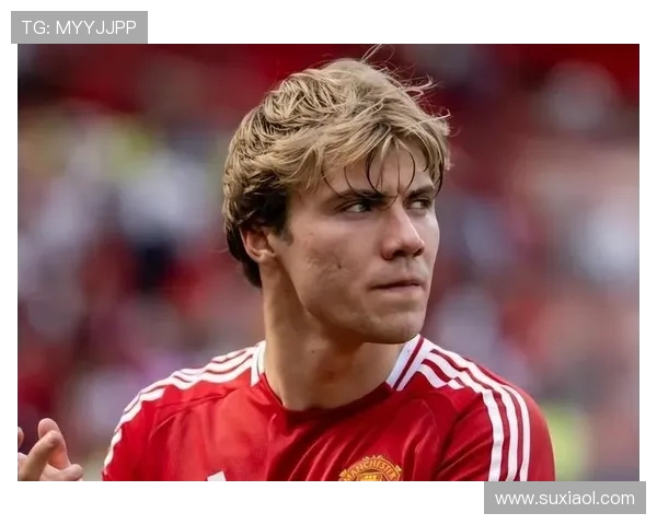 丹麦前锋称赞霍伊伦实力强大公众认同他是顶级球员